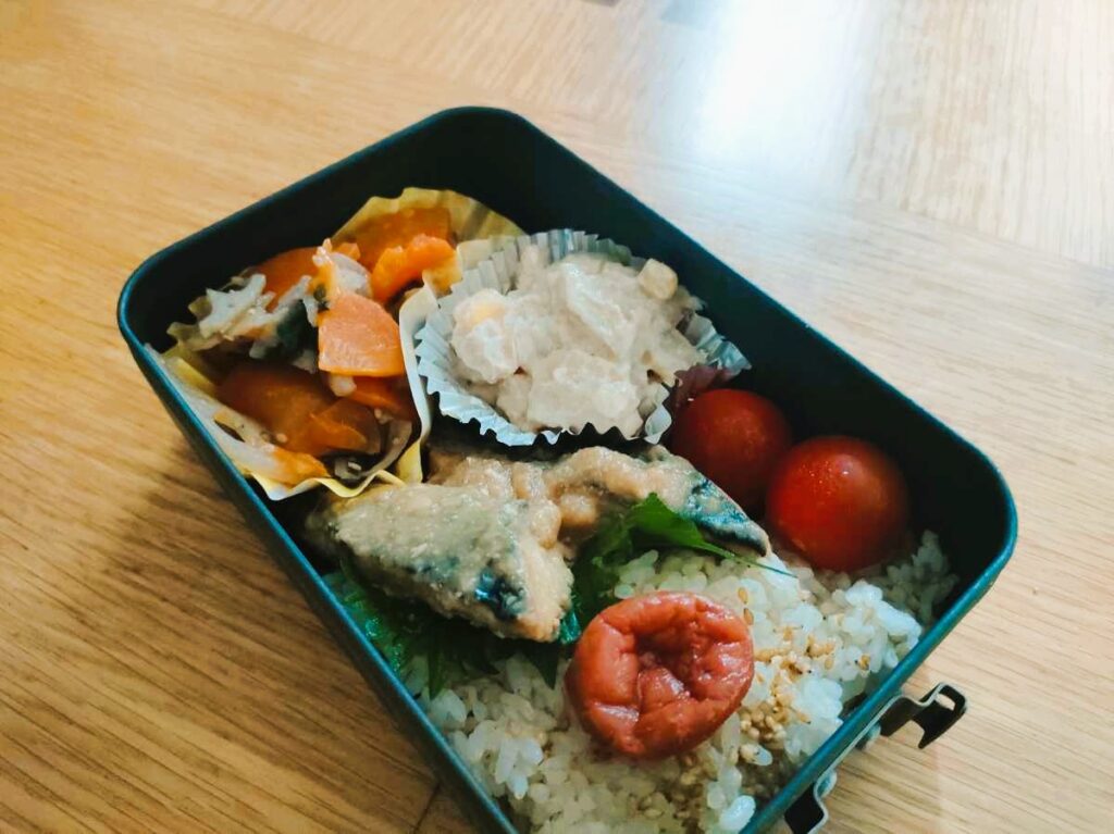 完成したシェフの無添つくりおきのお弁当