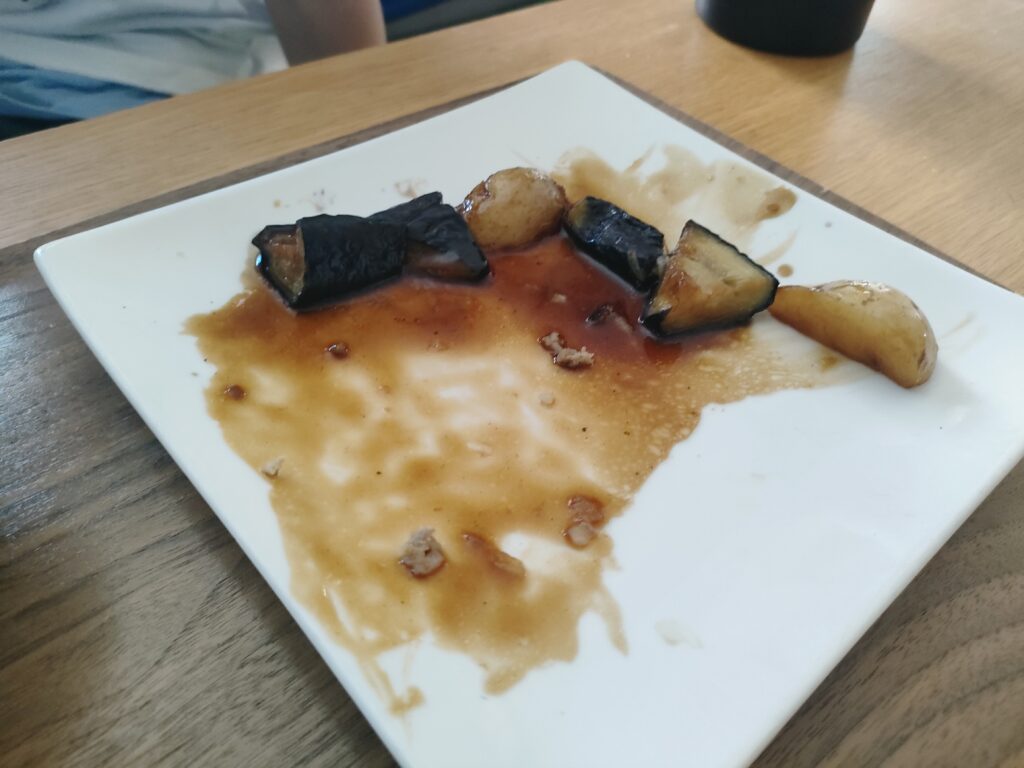 食後に残った揚げなす